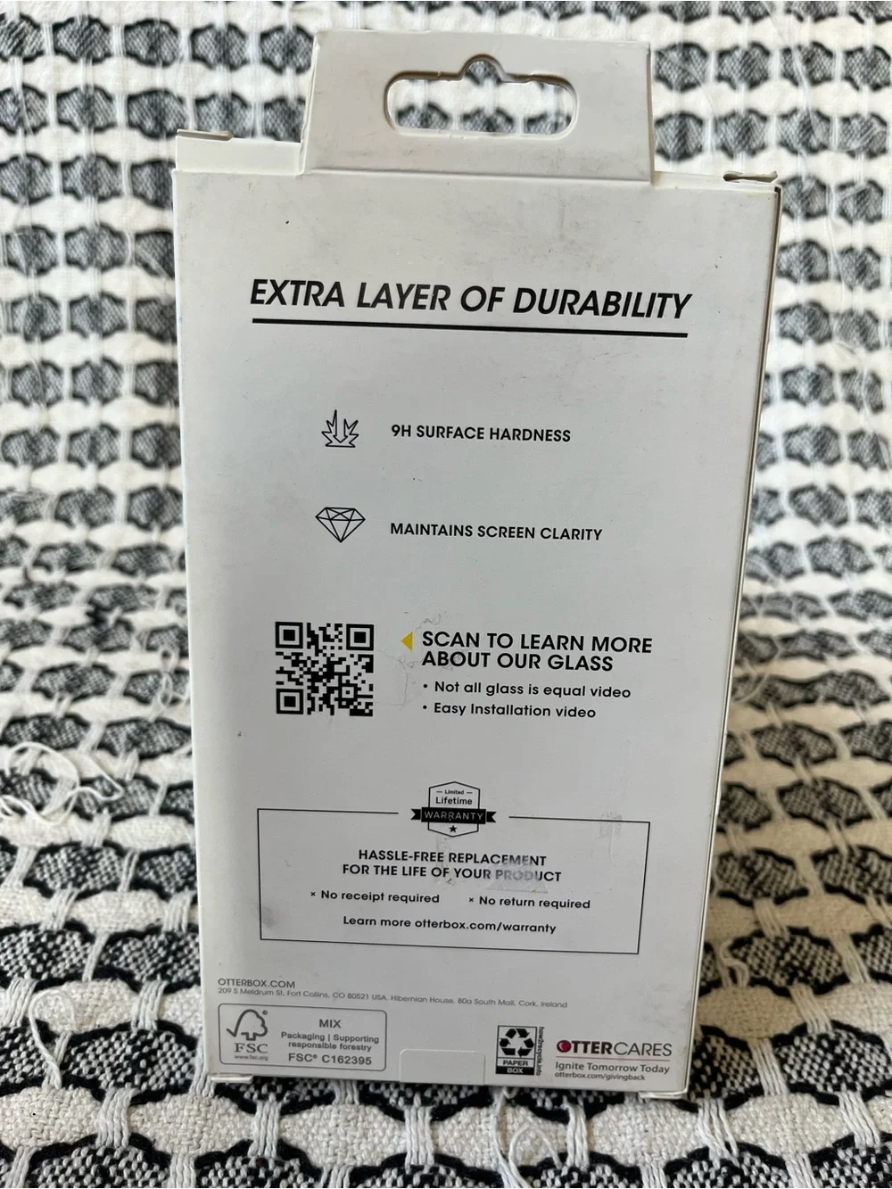 OtterBox Glass Screen Protector 2-Pack iPhone 15 16 Clear New